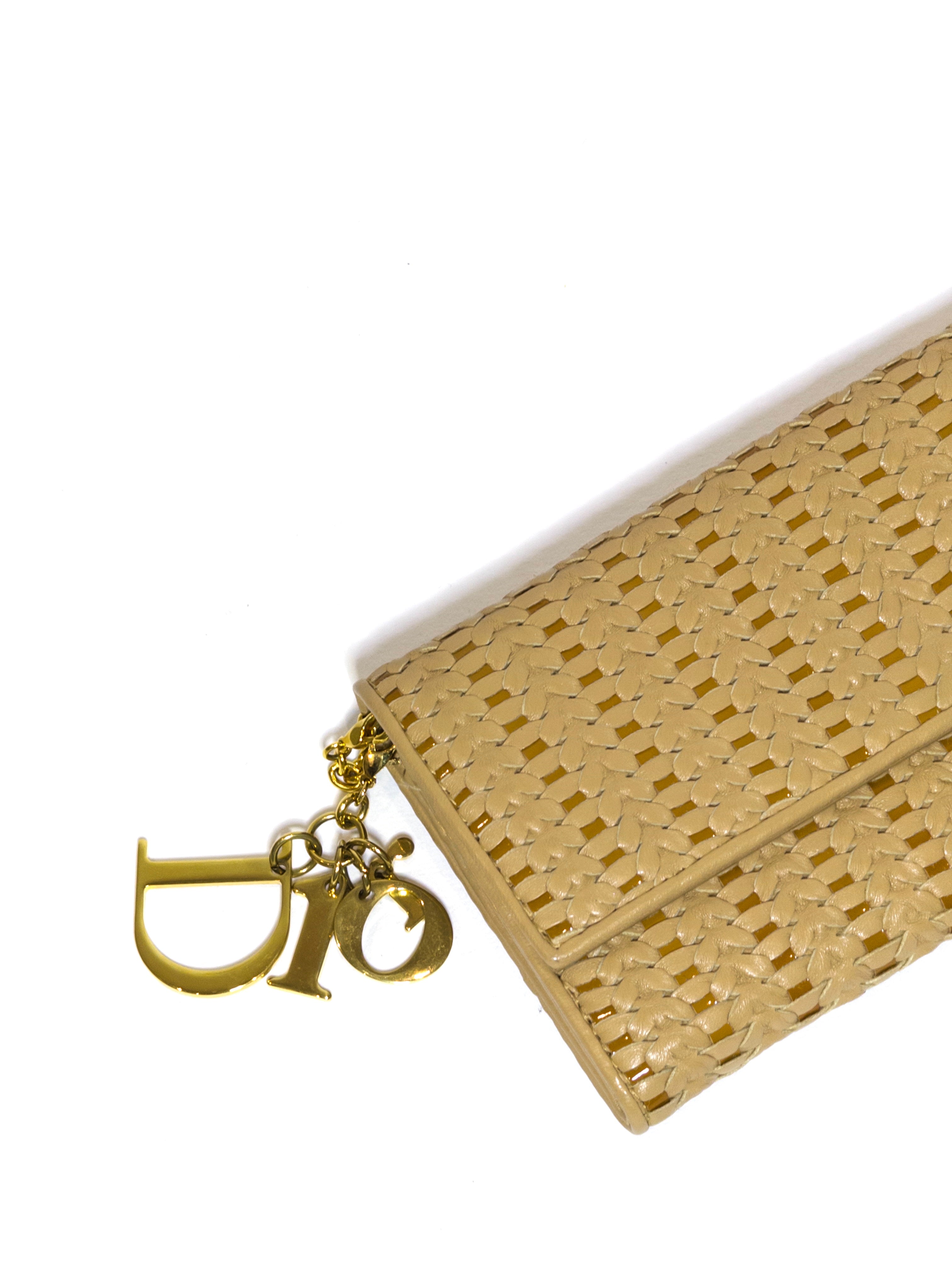 Dior Rendezvous Wallet on Chain