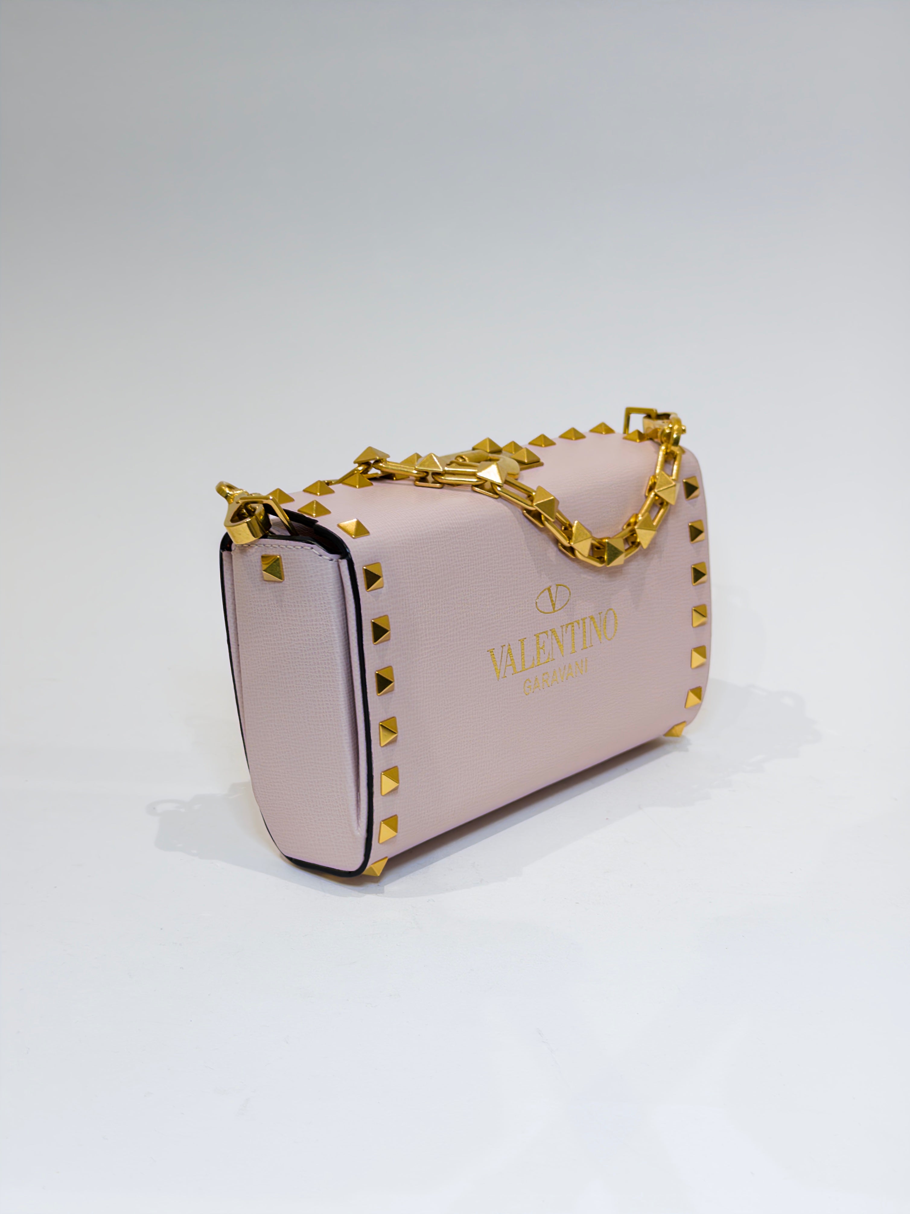 Valentino Garavani Rockstud Alcove Clutch