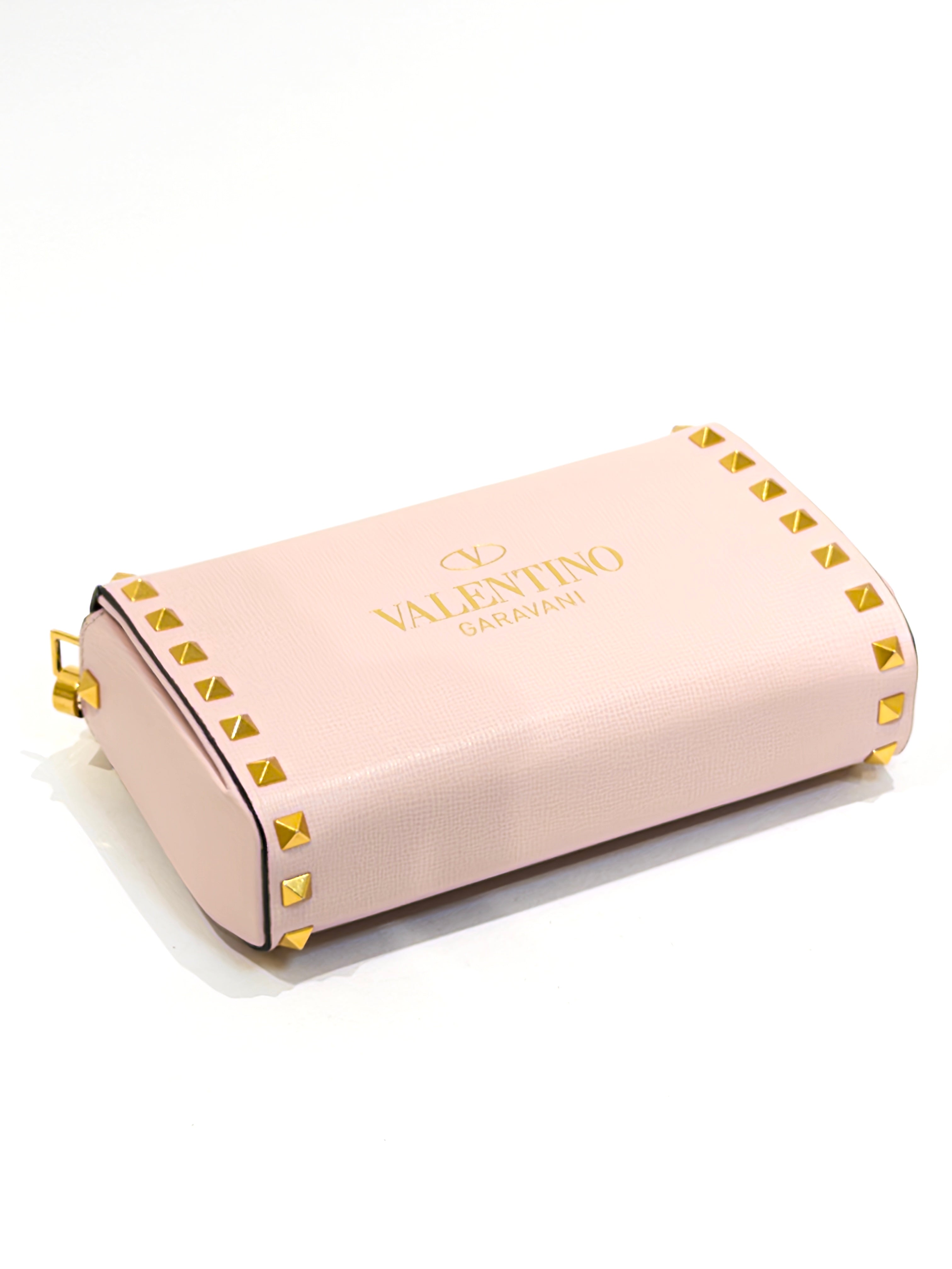Valentino Garavani Rockstud Alcove Clutch