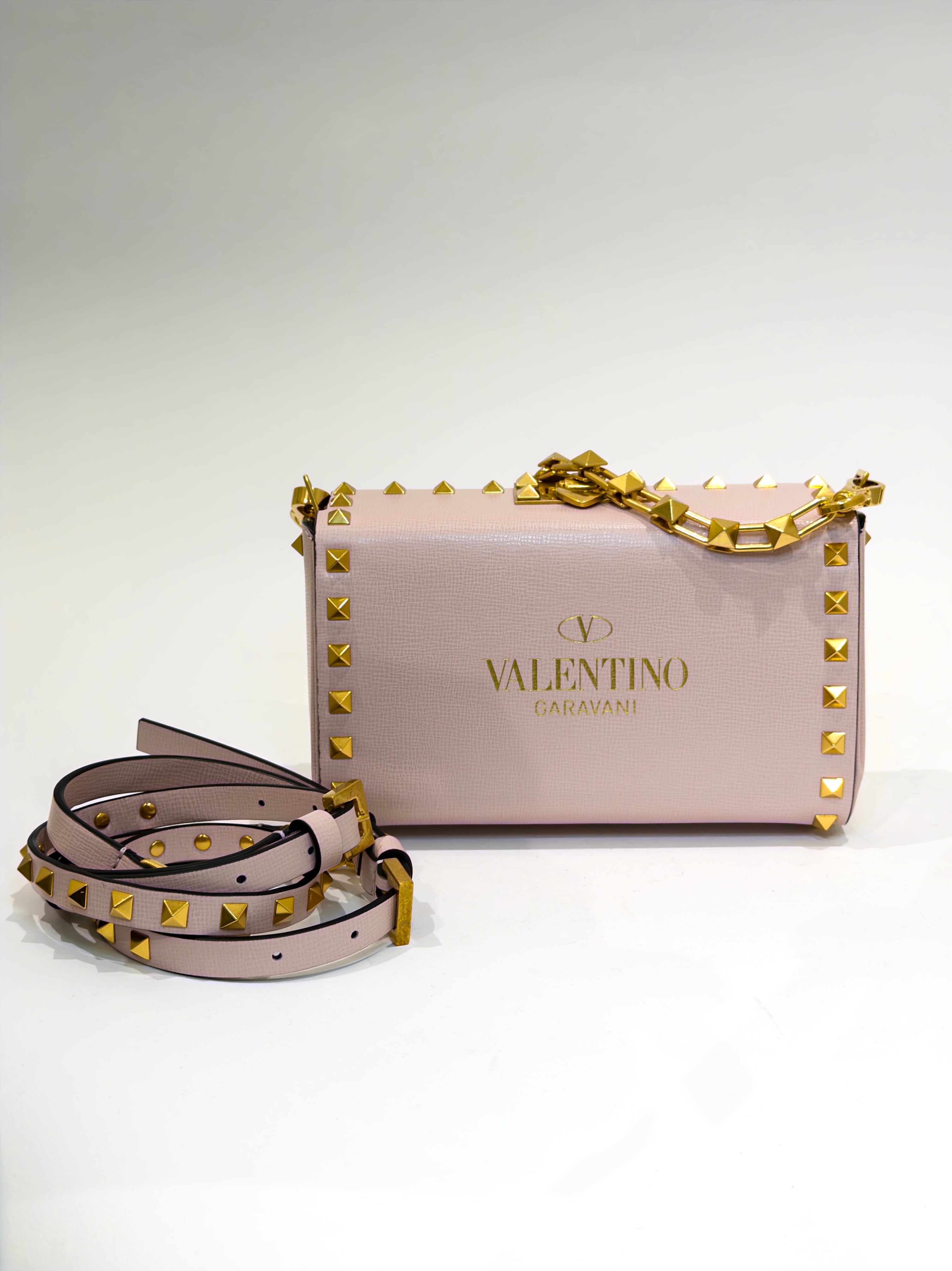 Valentino Garavani Rockstud Alcove Clutch