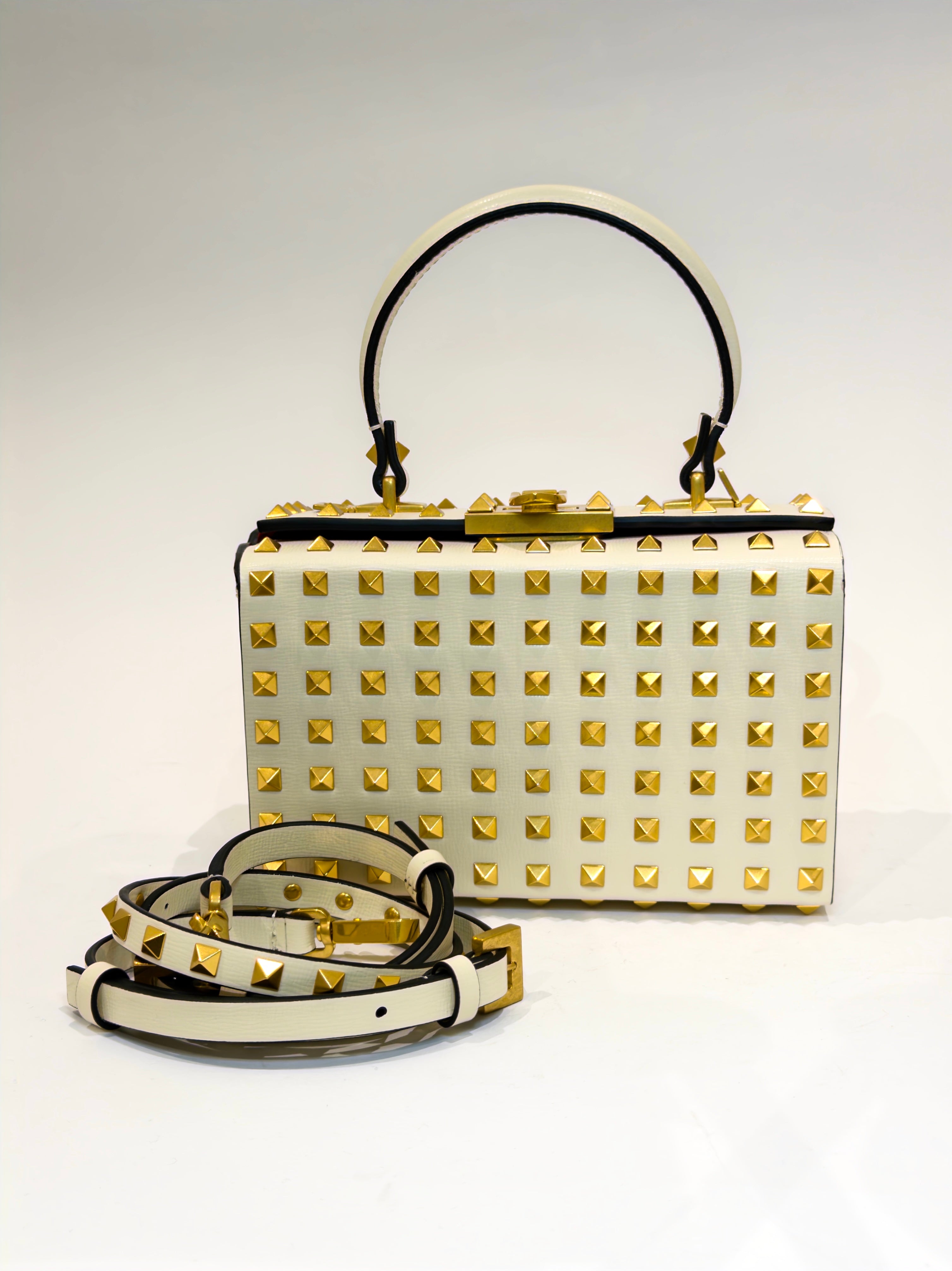 Valentino Garavani Rockstud Off-White Alcove Top Handle Clutch