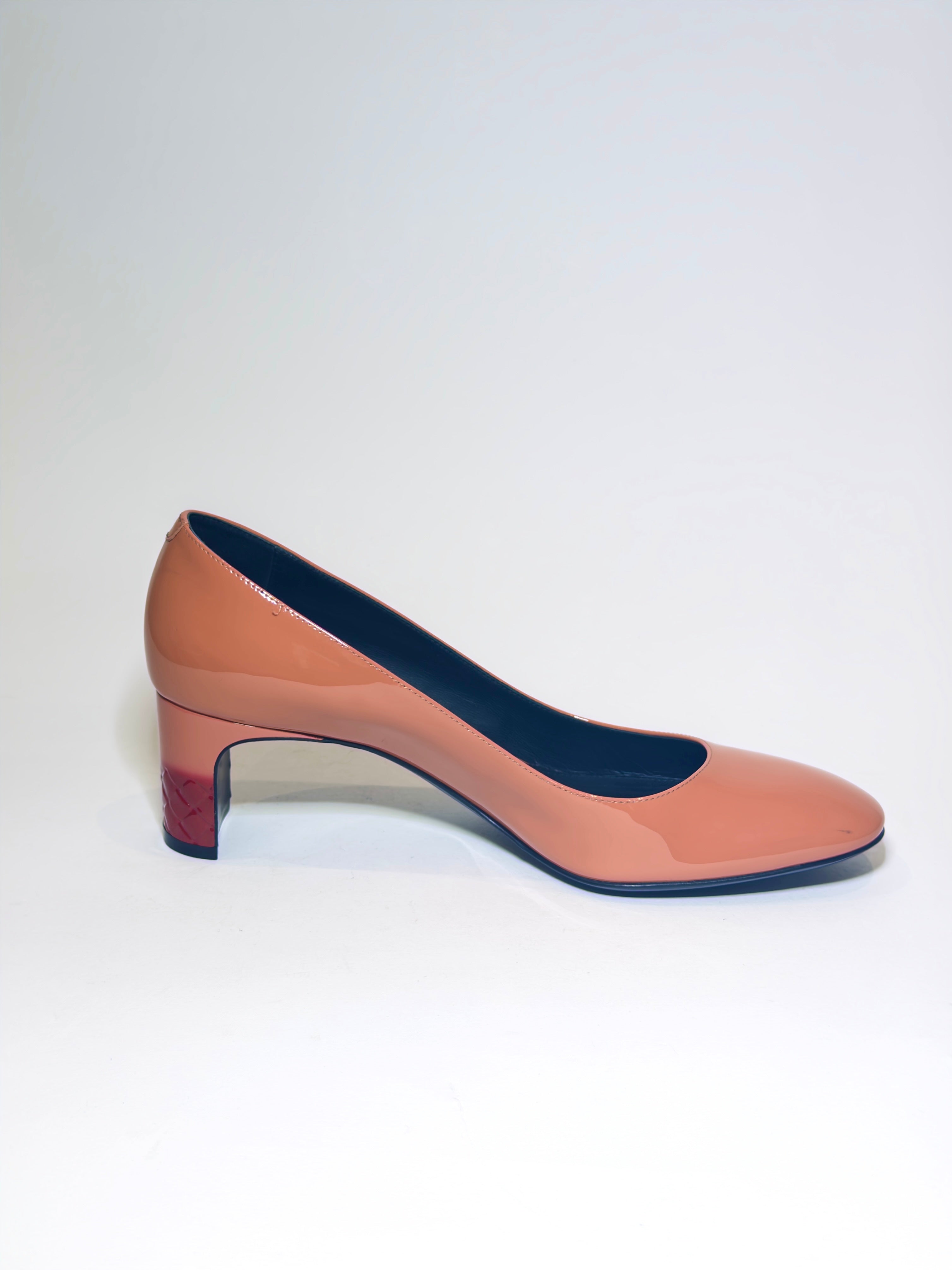 Bottega Veneta Coral Patent Round Toe Pumps