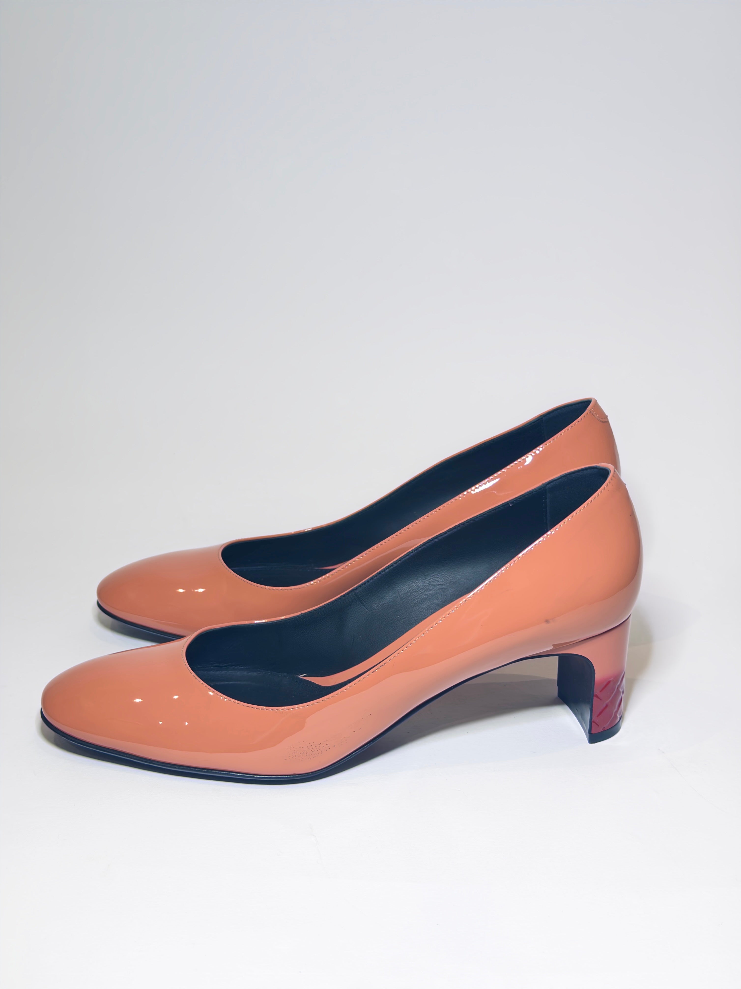 Bottega Veneta Coral Patent Round Toe Pumps