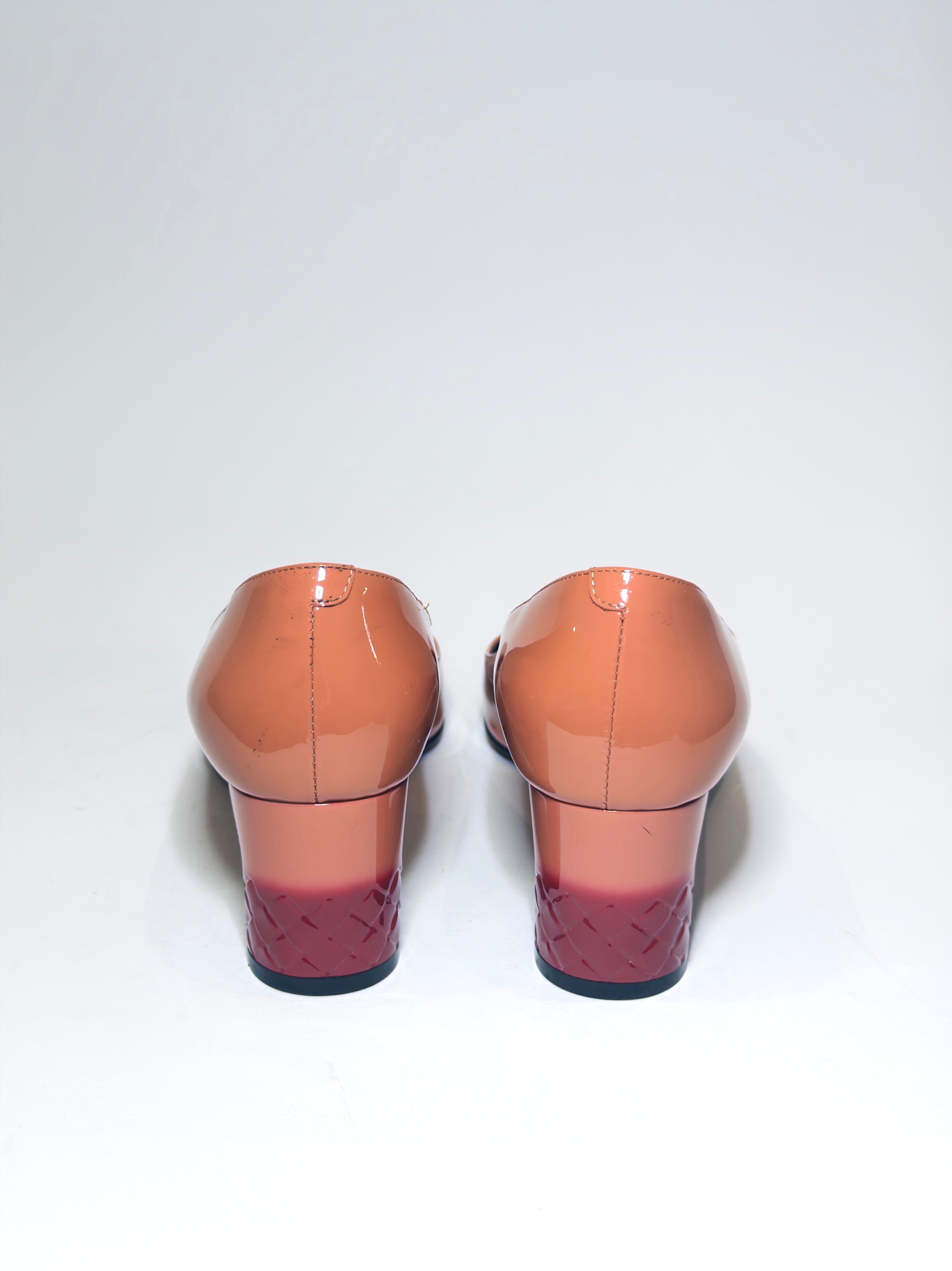 Bottega Veneta Coral Patent Round Toe Pumps