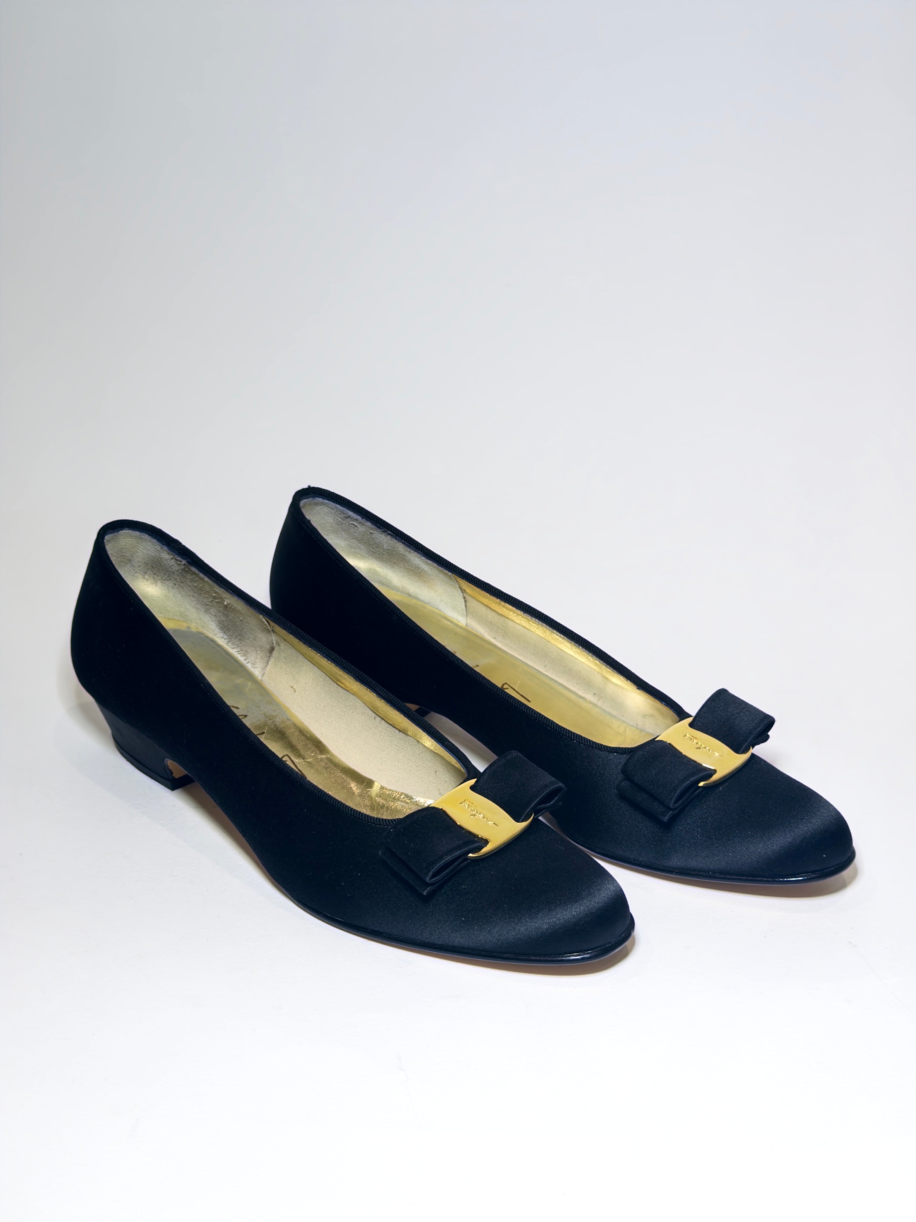 Salvatore Ferragamo Vara Bow Black Satin Pumps