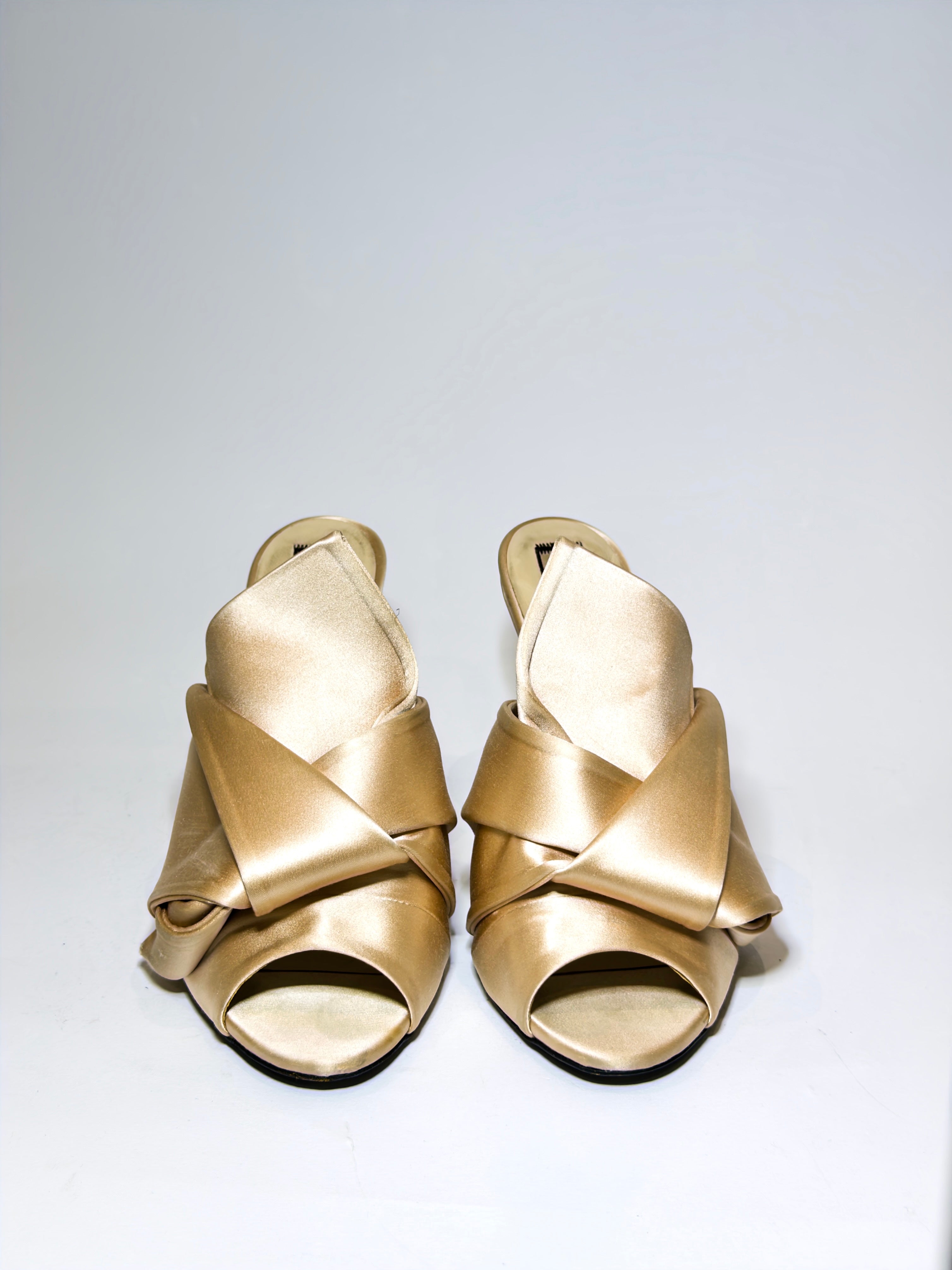 N21 Beige Satin Knot Peep-toe Mules