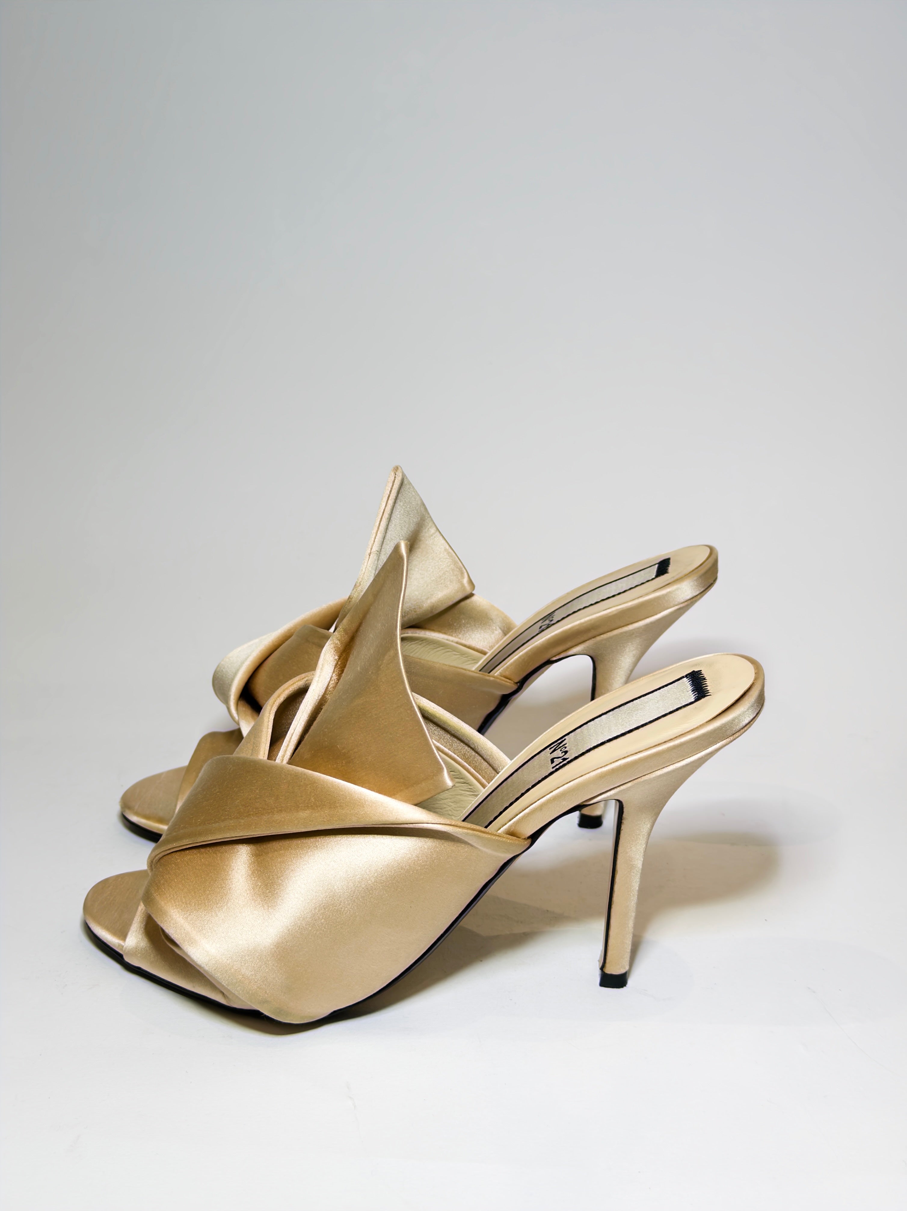 N21 Beige Satin Knot Peep-toe Mules