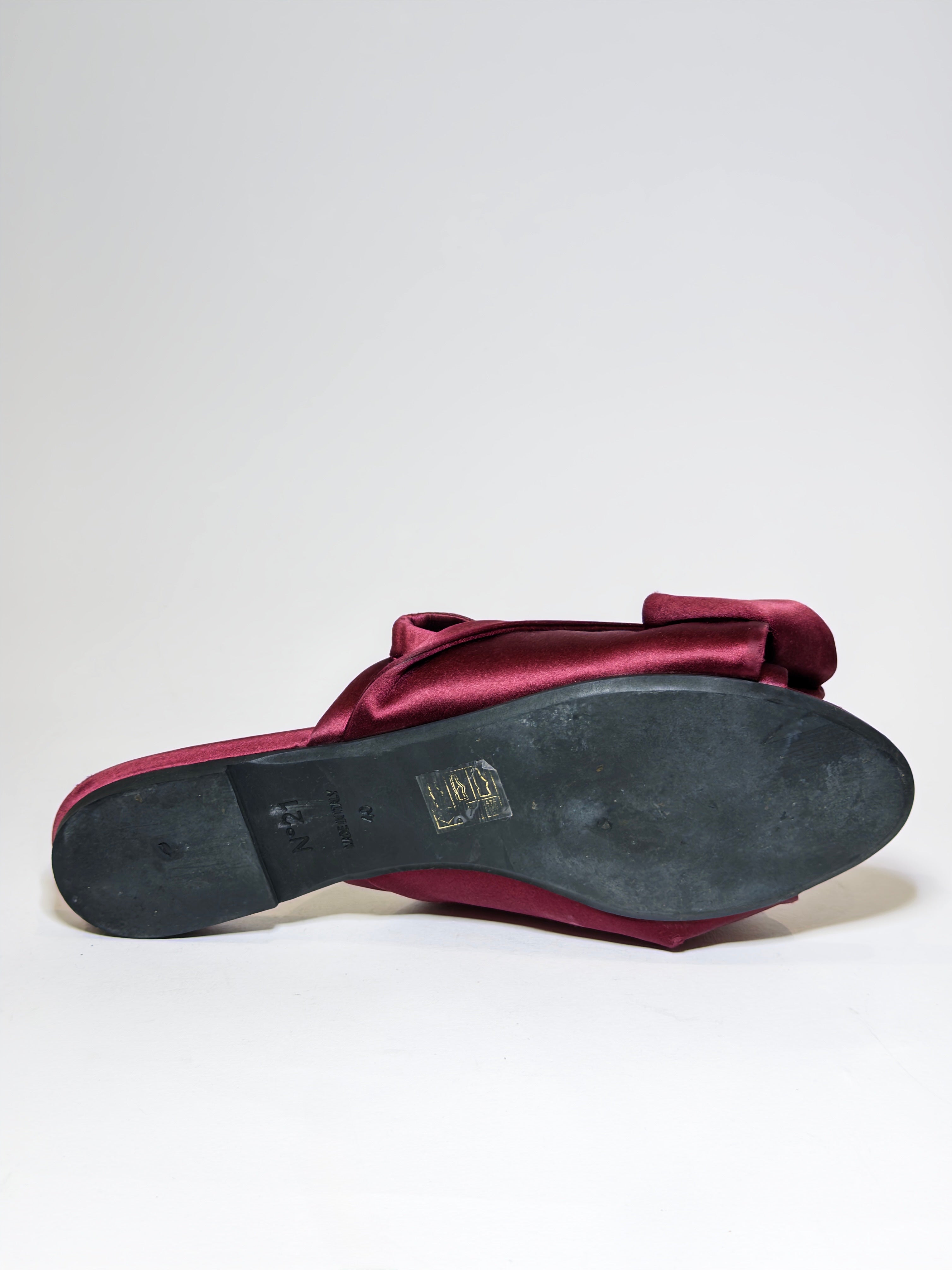 N21 Burgundy Satin Knot Flat Slides