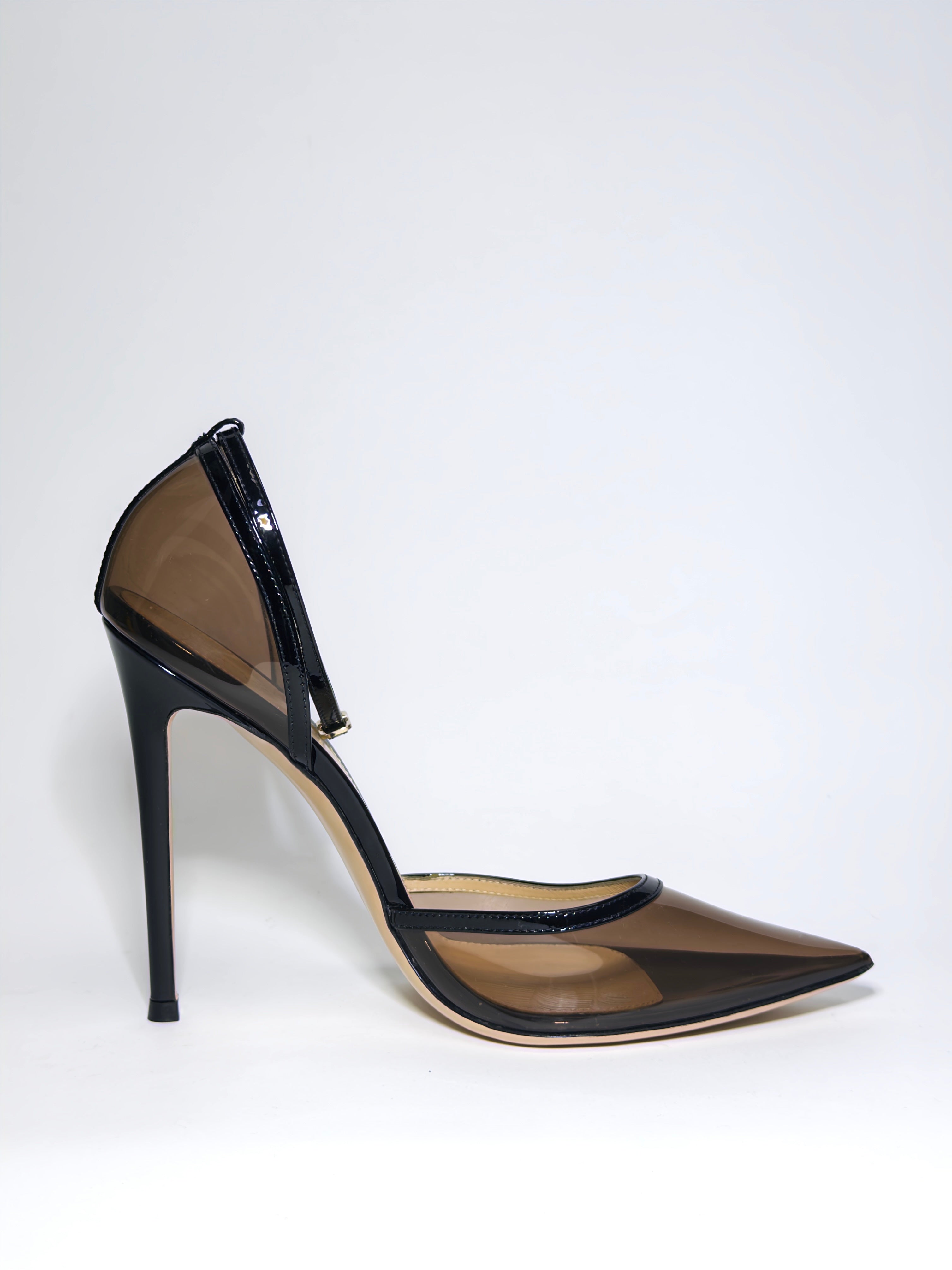 Gianvito Rossi Black Patent Leather and PVC Pumps