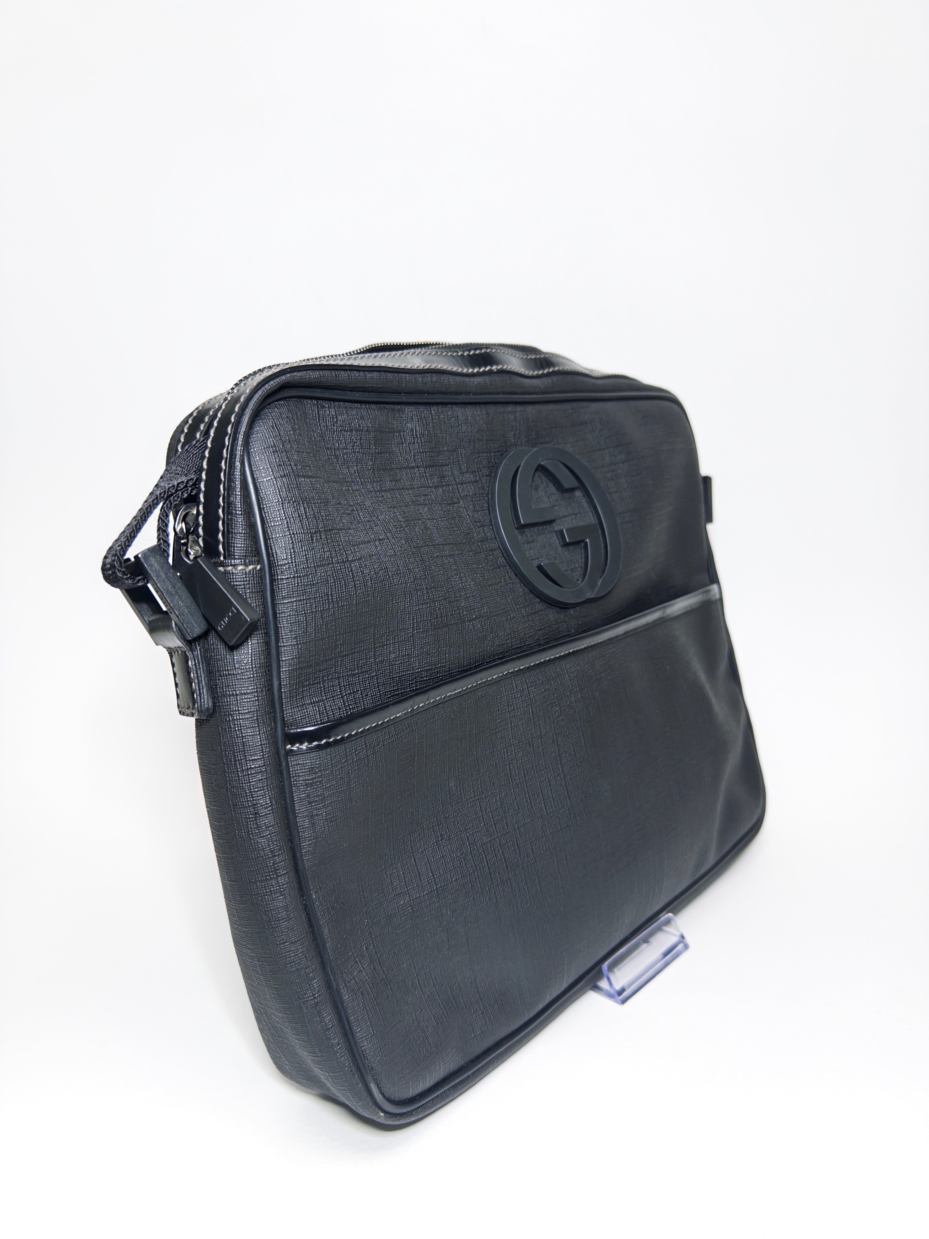 Gucci Interlocking GG Canvas Messenger Bag