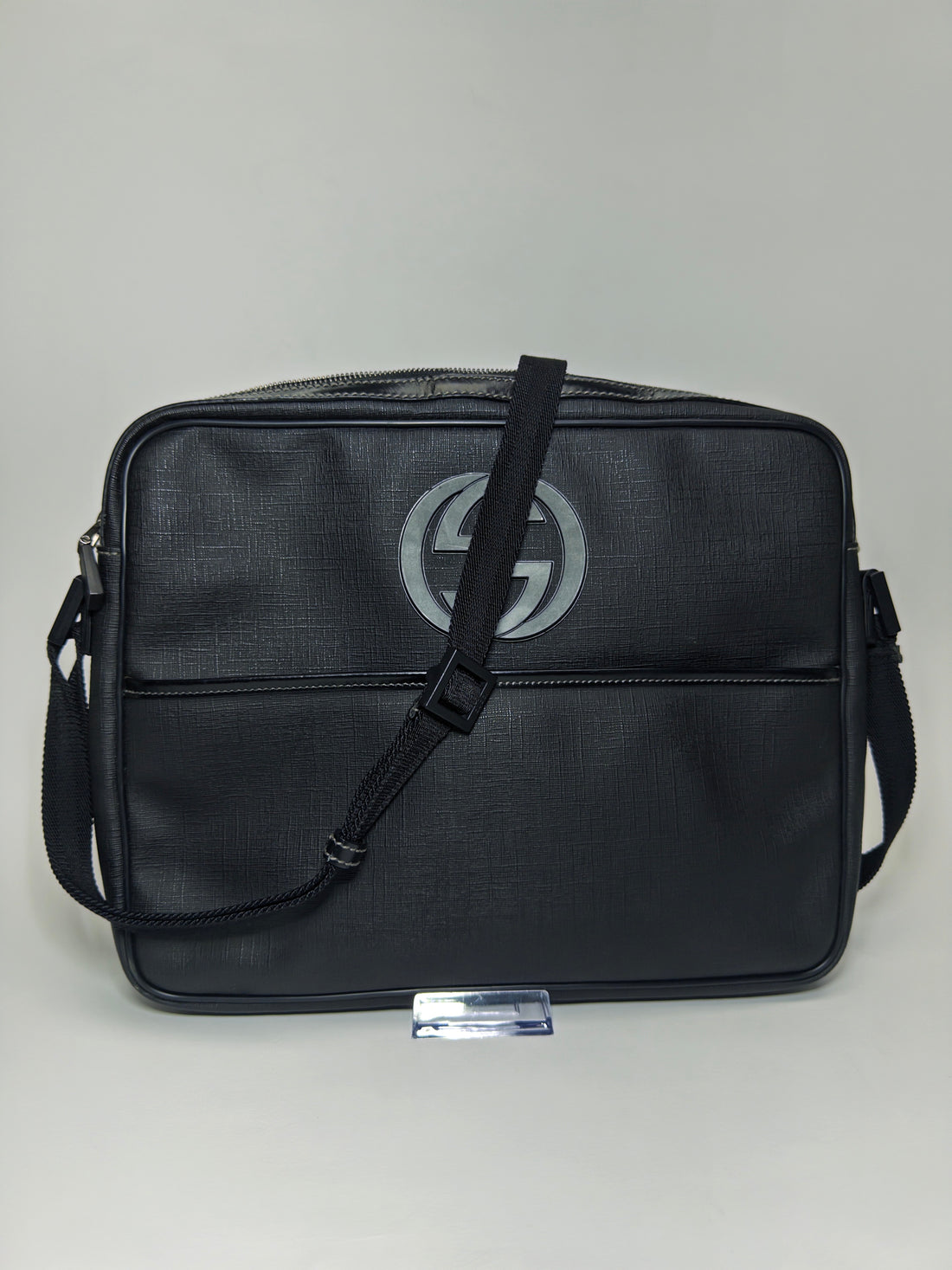 Gucci Interlocking GG Canvas Messenger Bag