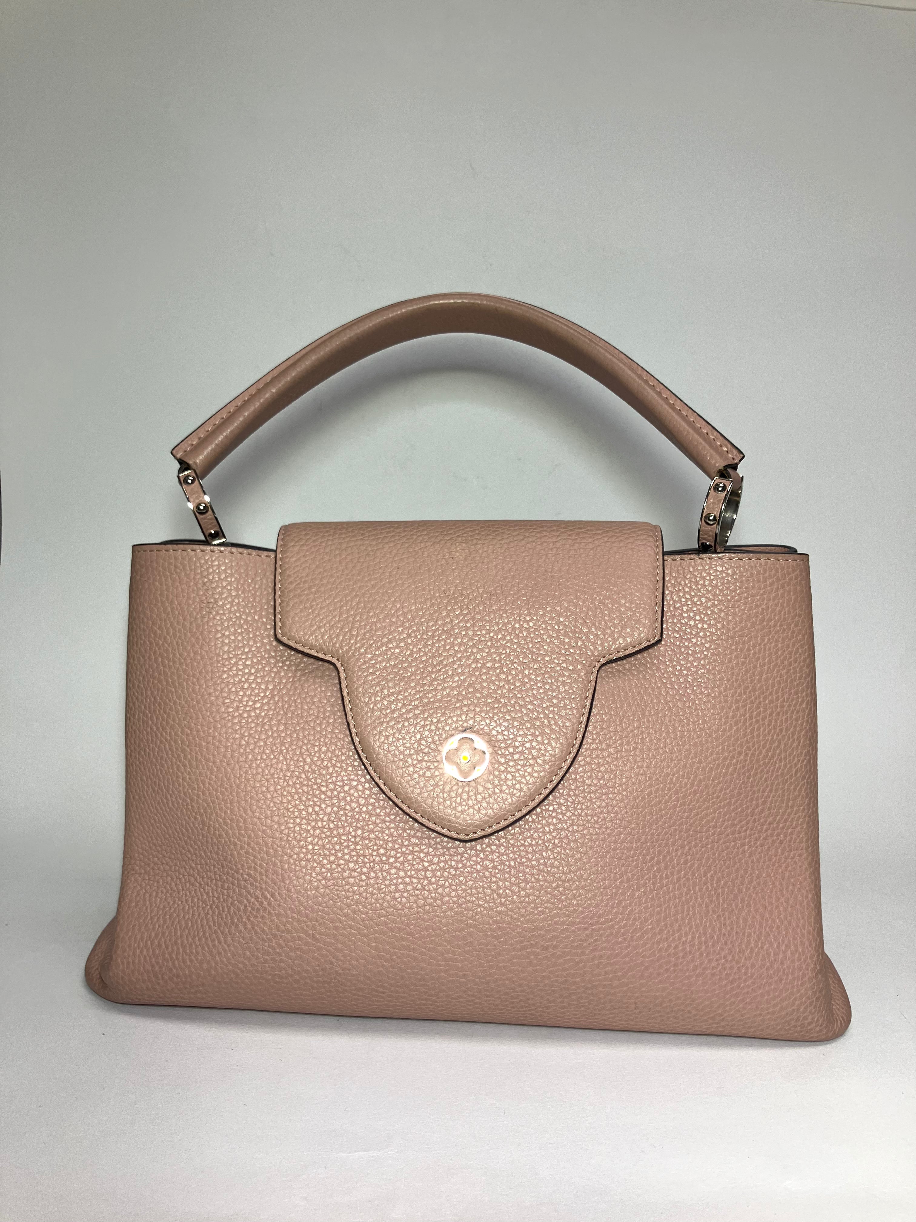 Louis Vuitton Capucines MM Bag